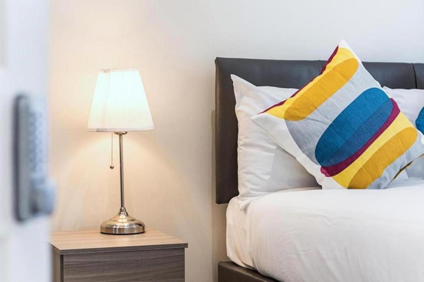 Chic Rooms In Spitalfields, ลอนดอน ภายนอก รูปภาพ